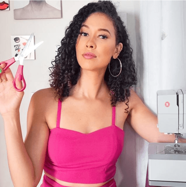 Erika - Costureira